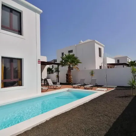 Bolboreta With Private Pool וילה