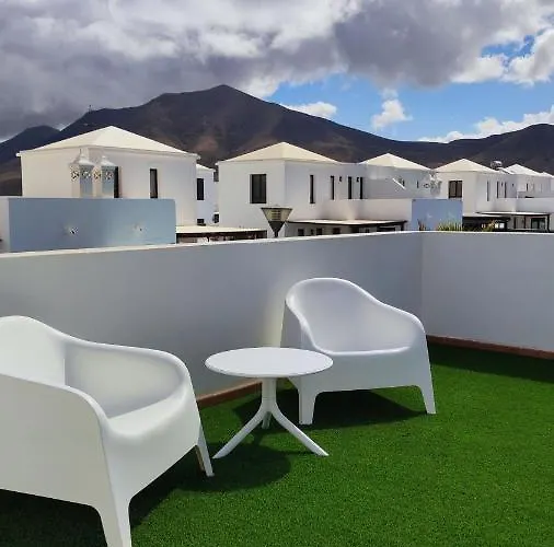 Villa Bolboreta With Private Pool Playa Blanca (Lanzarote)