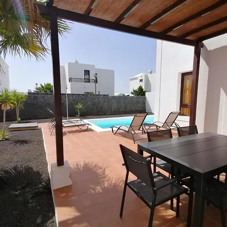 Villa Bolboreta With Private Pool